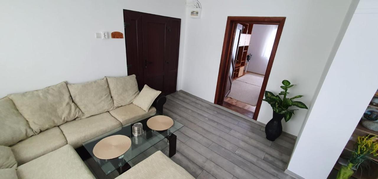 Casa Alex Si Daiana Apartment Orsova Luaran gambar