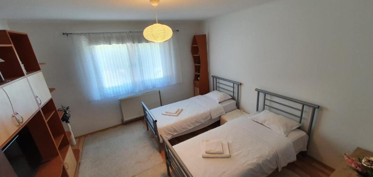Casa Alex Si Daiana Apartment Orsova Luaran gambar