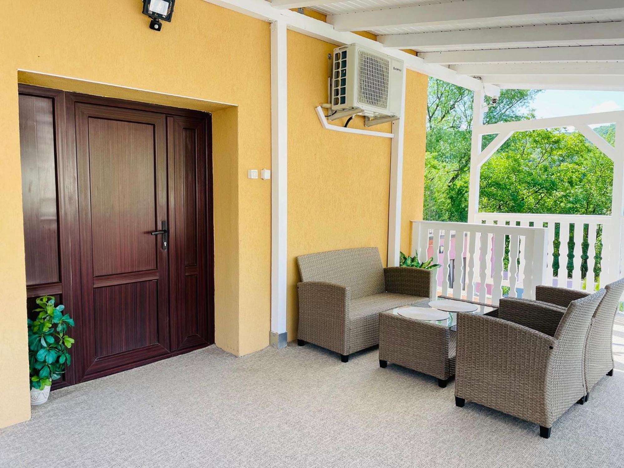 Casa Alex Si Daiana Apartment Orsova Luaran gambar
